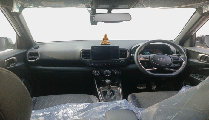 2024 Hyundai VENUE SX(O) 1.0 Turbo DCT Knight Edition, Petrol, Automatic, 21,064 km, interior