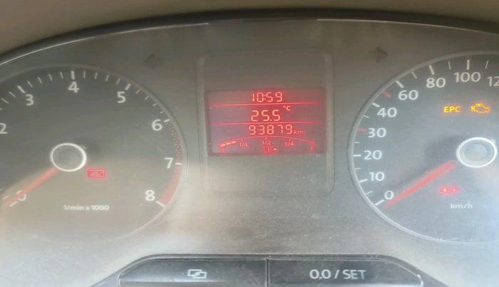 2013 Volkswagen Vento TRENDLINE 1.6, Petrol, Manual, 93,879 km, interior