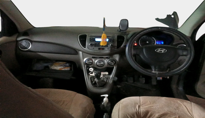 2011 Hyundai i10 MAGNA 1.2, Petrol, Manual, 64,737 km, interior
