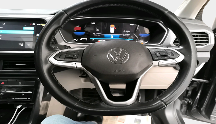 2021 Volkswagen TAIGUN TOPLINE 1.0 TSI AT, Petrol, Automatic, 66,673 km, interior