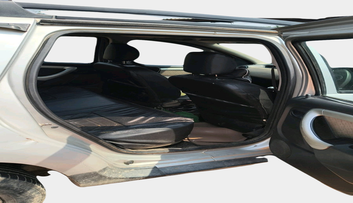 2013 Renault Duster 110 PS RXL DIESEL, Diesel, Manual, 1,56,208 km, interior