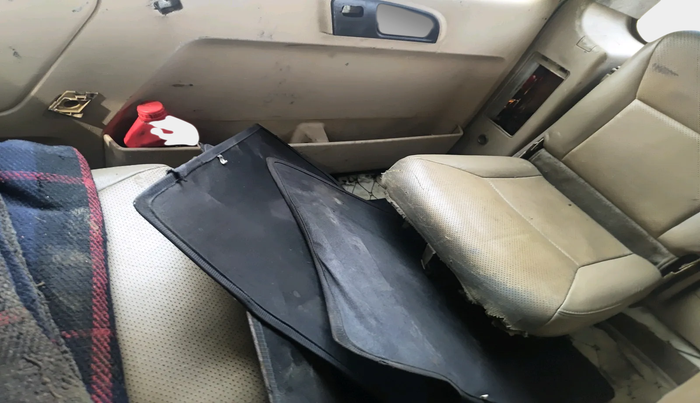 2016 Tata Safari Storme 2.2 VX 4X2, Diesel, Manual, 2,18,221 km, interior