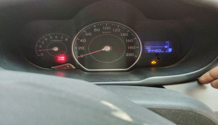 2013 Hyundai i10 MAGNA 1.1, Petrol, Manual, 99,900 km, interior