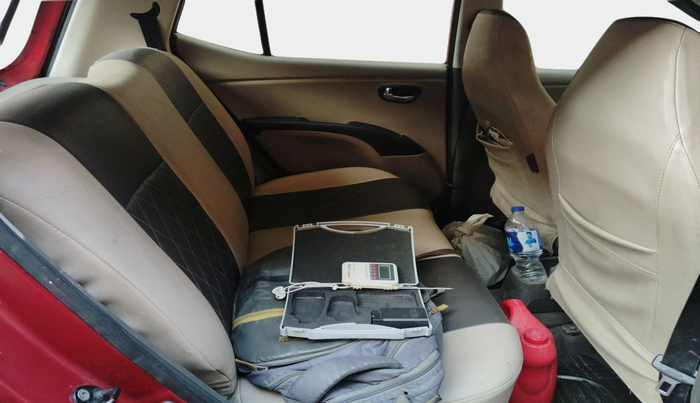 2013 Hyundai i10 MAGNA 1.1, Petrol, Manual, 99,900 km, interior