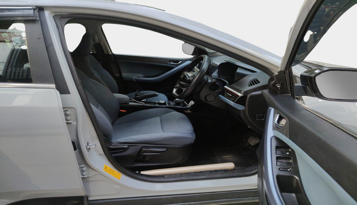 2024 Tata Curvv Creative Plus S 1.2 Petrol 7DCA, Petrol, Automatic, 12,418 km, interior