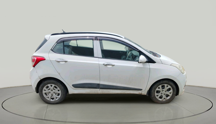 2014 Hyundai Grand i10 SPORTZ 1.1 CRDI, Diesel, Manual, 1,16,598 km, exterior