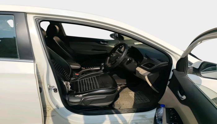 2019 Hyundai Verna 1.6 CRDI SX, Diesel, Manual, 1,57,723 km, interior