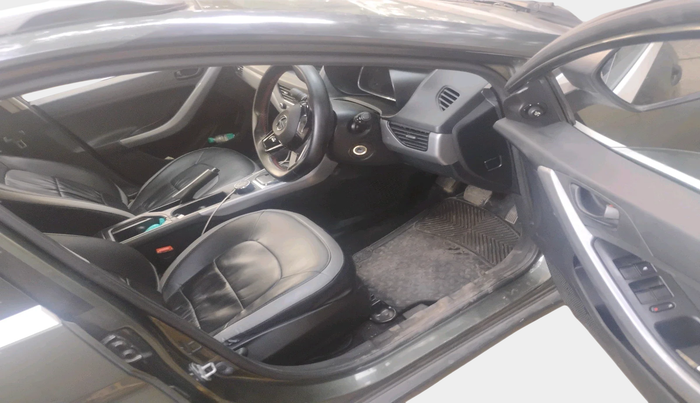 2021 Tata NEXON XMA DIESEL, Diesel, Automatic, 1,00,298 km, interior