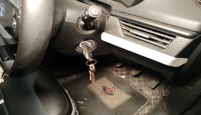 2024 Tata NEXON PURE 1.2 PETROL, Petrol, Manual, 7,684 km, interior