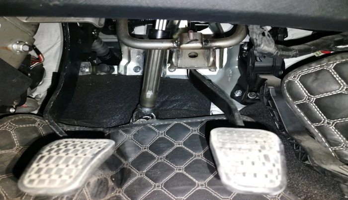 2024 Tata NEXON PURE 1.2 PETROL, Petrol, Manual, 7,684 km, interior