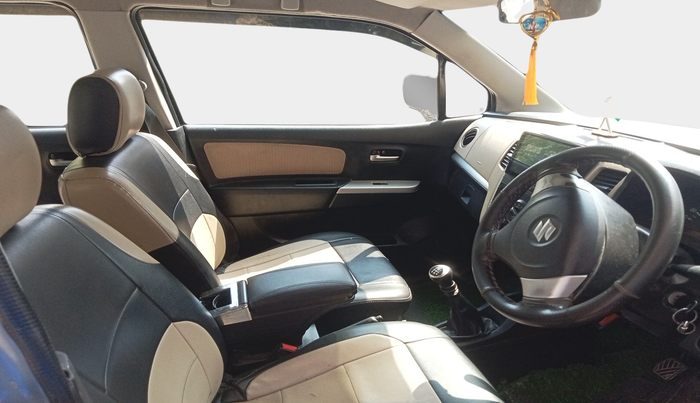 2017 Maruti Wagon R 1.0 LXI, Petrol, Manual, 60,985 km, interior