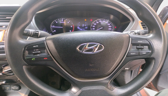 2015 Hyundai i20 Active 1.4 S, Diesel, Manual, 1,35,600 km, interior