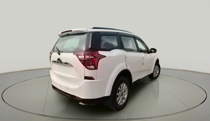 2016 Mahindra XUV500 W10 1.99, Diesel, Manual, 1,24,530 km, exterior