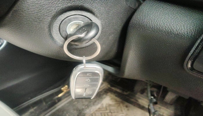 2025 KIA SONET HTE (O) 1.5 Diesel MT, Diesel, Manual, 18,449 km, interior