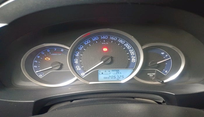 2014 Toyota Corolla Altis J PETROL, Petrol, Manual, 2,05,725 km, interior