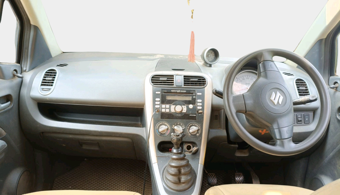 2011 Maruti Ritz VDI, Diesel, Manual, 1,14,713 km, interior