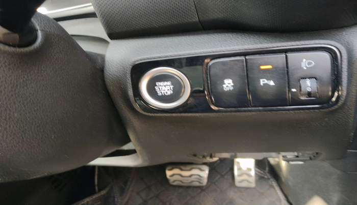 2021 KIA SONET GTX PLUS 1.5 AT, Diesel, Automatic, 1,99,271 km, interior