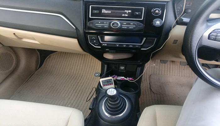 2016 Honda Amaze 1.2L I-VTEC S, Petrol, Manual, 89,606 km, interior