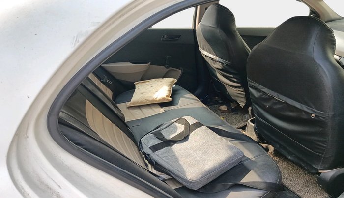 2016 Hyundai Xcent BASE 1.2, Petrol, Manual, 81,841 km, interior