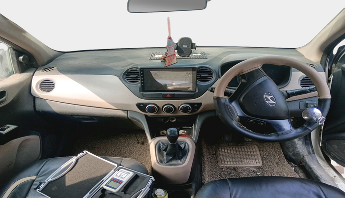 2016 Hyundai Xcent BASE 1.2, Petrol, Manual, 81,841 km, interior