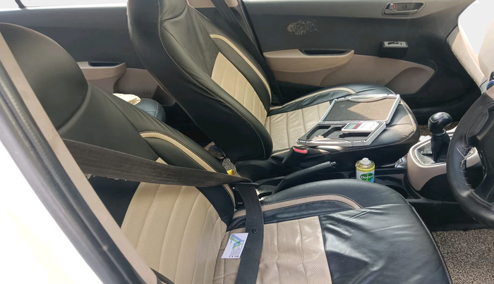 2016 Hyundai Xcent BASE 1.2, Petrol, Manual, 81,841 km, interior