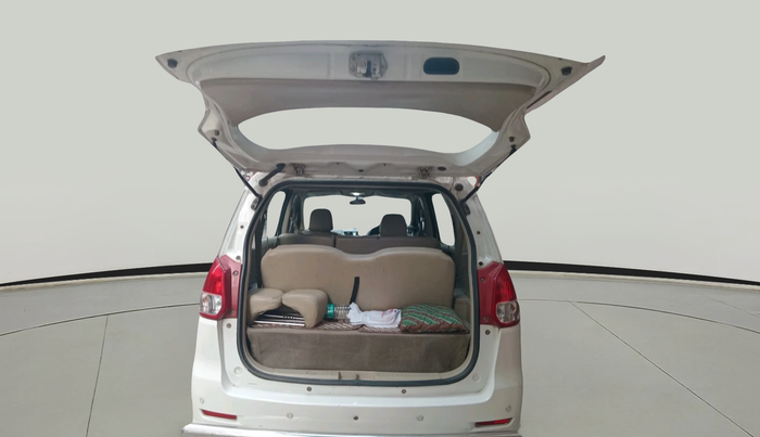 2016 Maruti Ertiga VXI CNG, Petrol, Manual, 1,21,110 km, exterior