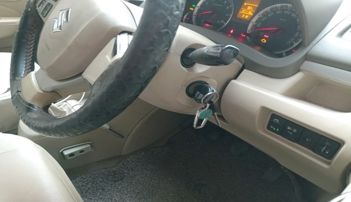 2016 Maruti Ertiga VXI CNG, Petrol, Manual, 1,21,110 km, interior
