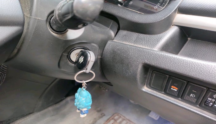 2017 Maruti Swift VXI, Petrol, Manual, 87,210 km, interior