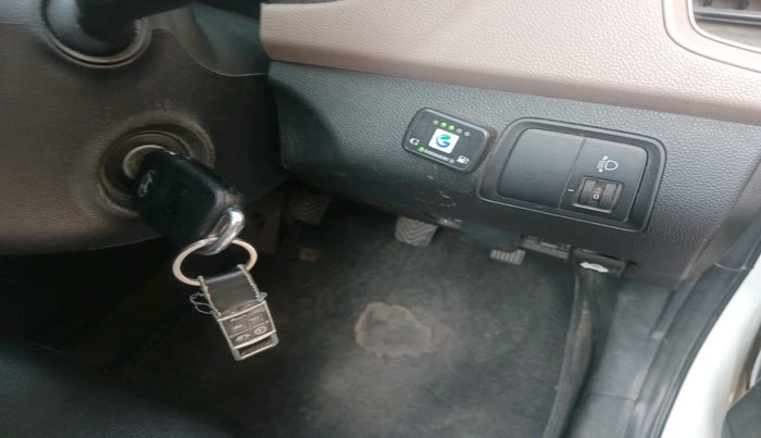 2017 Hyundai Elite i20 SPORTZ 1.2, Petrol, Manual, 1,01,144 km, interior