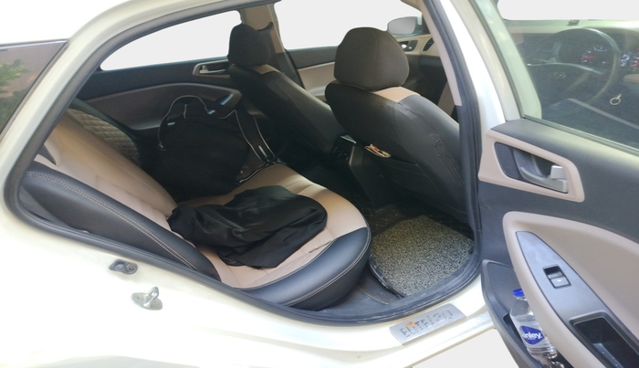 2018 Hyundai Elite i20 ASTA 1.2, Petrol, Manual, 61,696 km, interior