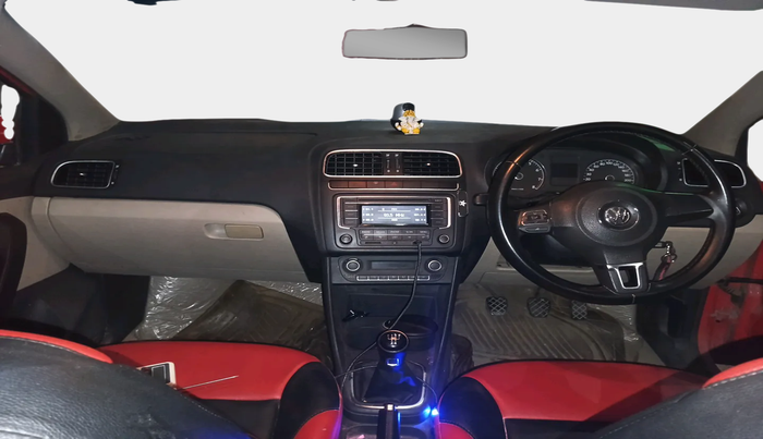 2013 Volkswagen Polo HIGHLINE1.2L, Petrol, Manual, 39,444 km, interior