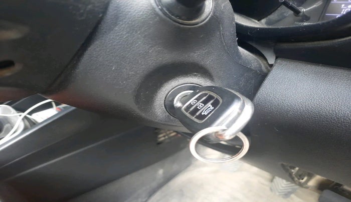 2021 Hyundai VENUE SX 1.0 TURBO, Petrol, Manual, 57,214 km, interior