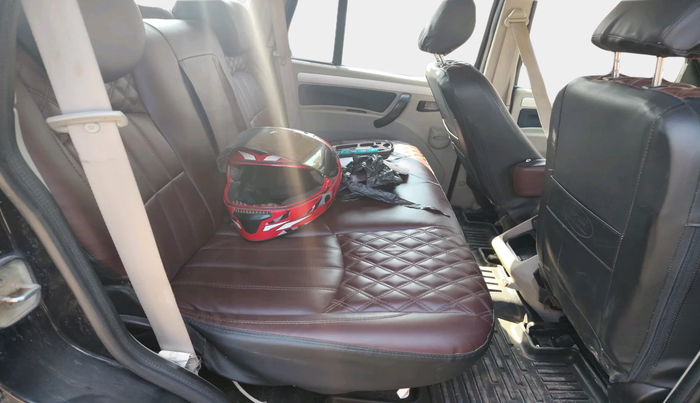 2020 Mahindra Scorpio S11 2WD, Diesel, Manual, 82,218 km, interior