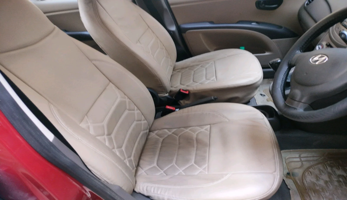 2013 Hyundai i10 ERA 1.1, Petrol, Manual, 50,763 km, interior