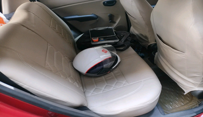 2013 Hyundai i10 ERA 1.1, Petrol, Manual, 50,763 km, interior