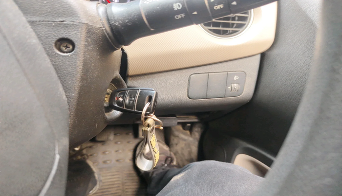 2016 Hyundai Grand i10 SPORTZ 1.2 KAPPA VTVT, Petrol, Manual, 51,150 km, interior