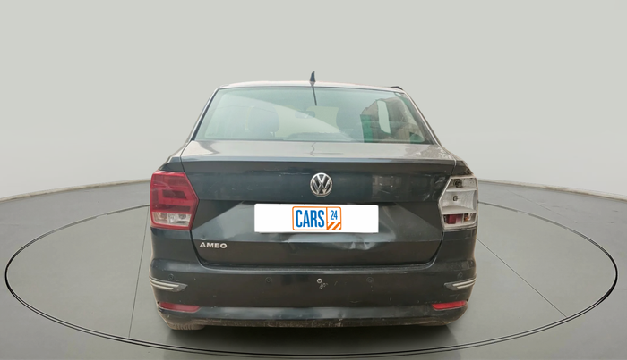 2017 Volkswagen Ameo COMFORTLINE 1.2L, Petrol, Manual, 1,02,720 km, exterior