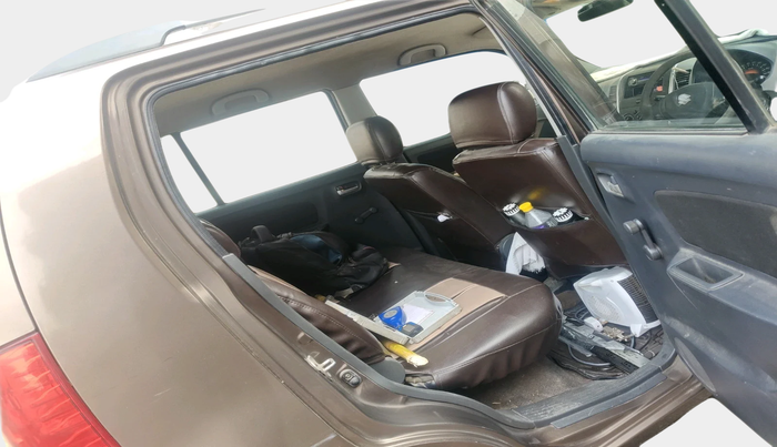 2011 Maruti Wagon R 1.0 LXI CNG, Petrol, Manual, 2,15,241 km, interior