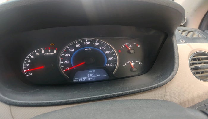 2013 Hyundai Grand i10 MAGNA 1.2 KAPPA VTVT, Petrol, Manual, 1,90,494 km, interior