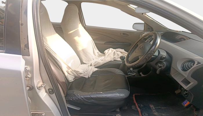 2011 Toyota Etios G, Petrol, Manual, 27,860 km, interior