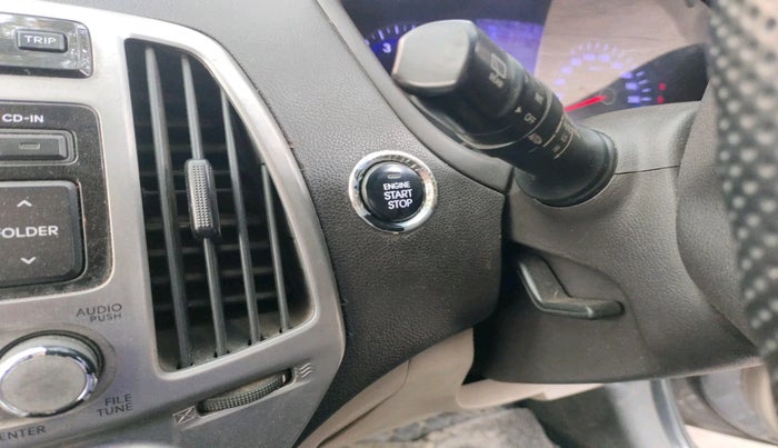 2013 Hyundai i20 ASTA 1.2, Petrol, Manual, 65,861 km, interior