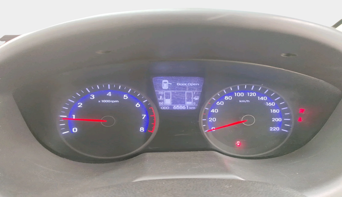 2013 Hyundai i20 ASTA 1.2, Petrol, Manual, 65,861 km, interior