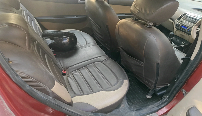2013 Hyundai i20 SPORTZ 1.2, Petrol, Manual, 1,15,156 km, interior