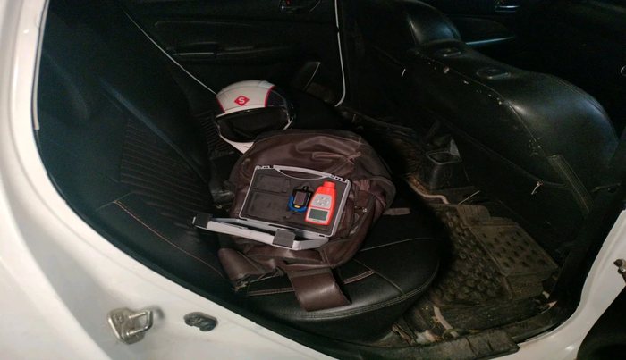 2018 Maruti Swift ZXI, Petrol, Manual, 70,006 km, interior