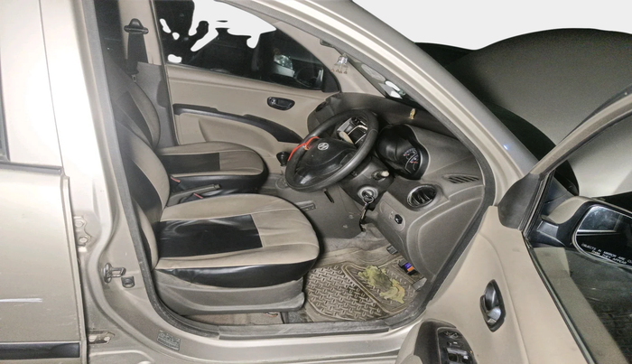 2011 Hyundai i10 MAGNA 1.2, Petrol, Manual, 93,671 km, interior