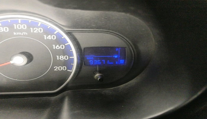 2011 Hyundai i10 MAGNA 1.2, Petrol, Manual, 93,671 km, interior