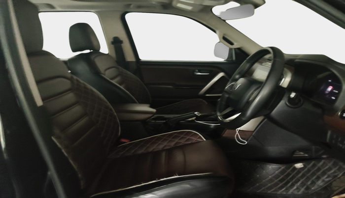 2022 Mahindra SCORPIO-N Z8 L PETROL AT 7 STR, Petrol, Automatic, 92,992 km, interior