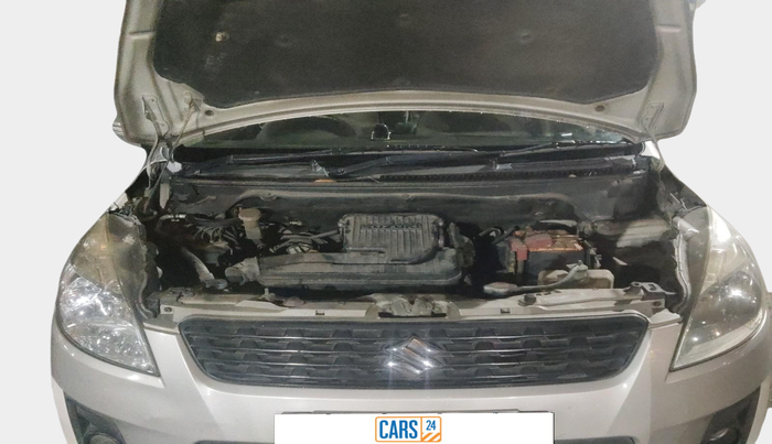 2014 Maruti Ertiga ZXI, Petrol, Manual, 76,235 km, exterior