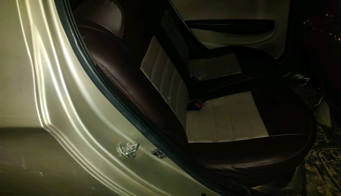 2011 Hyundai i20 MAGNA 1.2, Petrol, Manual, 1,88,723 km, interior