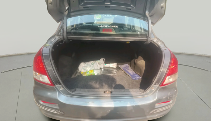 2011 Maruti Swift Dzire LXI, Petrol, Manual, 85,239 km, exterior